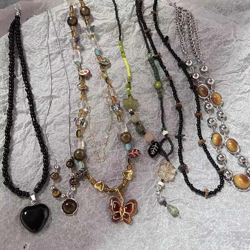 Butterfly Clasp Deployant - Set di Collane Boho con Perline
