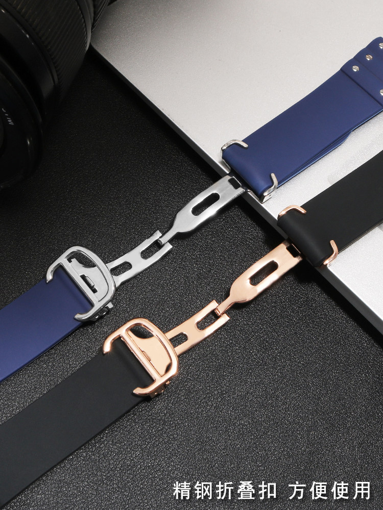 Cinturino in Gomma Siliconica  - Cartier Watch Santos recensione e prezzo