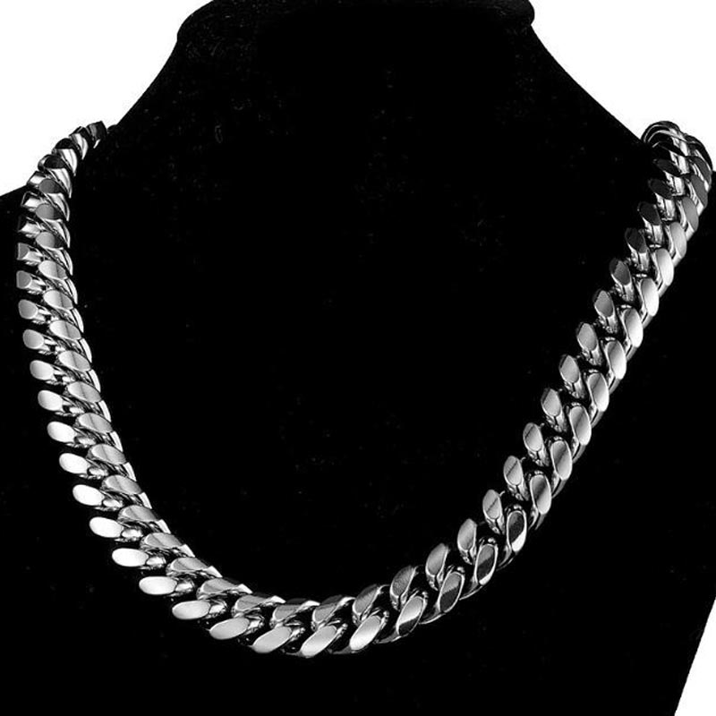 Collane a catena cubana in acc - Butterfly Clasp Deployant recensione e prezzo