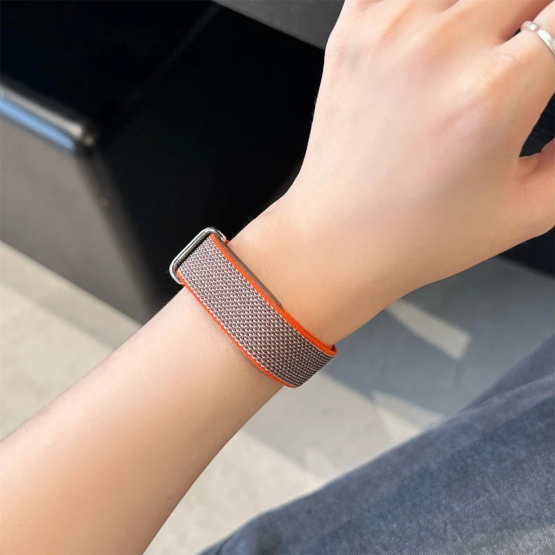 Cinturino in nylon per Fitbit  - Sport Loop Velcro recensione e prezzo