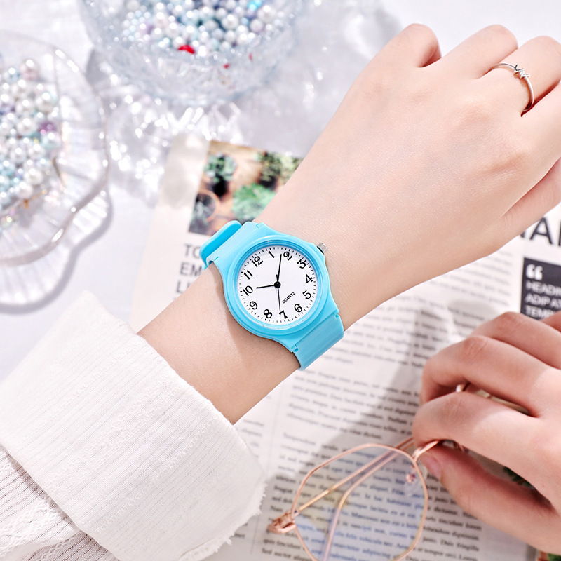 Orologio da ragazza alla moda  - Silicone Band Women recensione e prezzo
