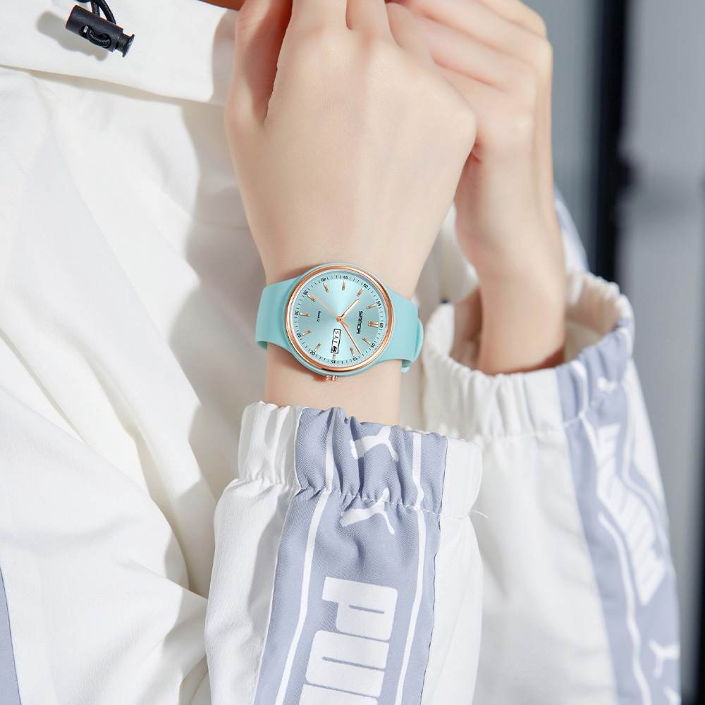 Orologio al quarzo da donna di - Silicone Band Women recensione e prezzo
